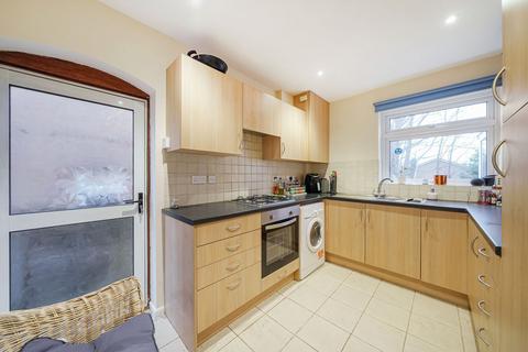 46 Battery Hill, Winchester, SO22 4DD