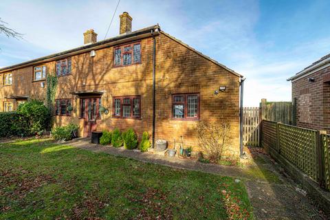 2 bedroom terraced house for sale, Sweetbriar Lane, Elvington, CT15