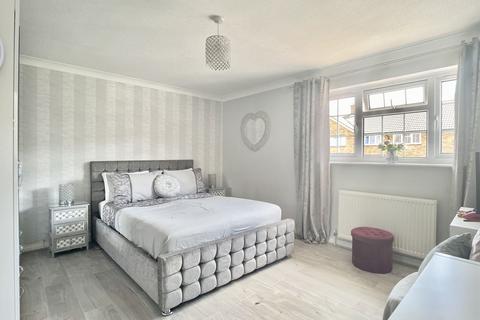 106 Kirby Road, Dartford, DA2 6HA
