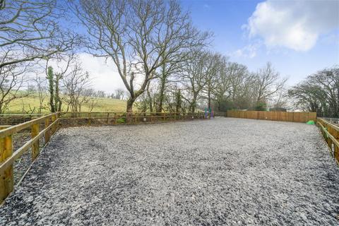 3 bedroom equestrian property for sale, Gate Road, Penygroes, Llanelli, SA14 7RN