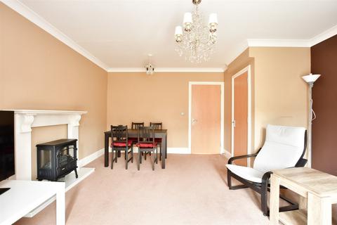 4 bedroom townhouse for sale, Oswald Drive, Rochester, Kent