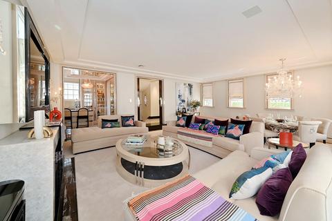 12 Lyall Street, London, SW1X 8DH