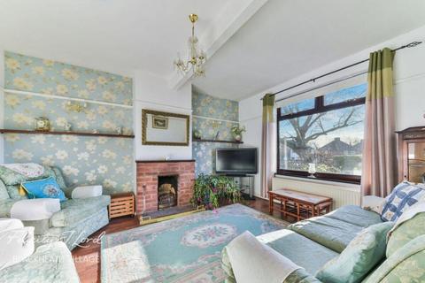 3 bedroom terraced house for sale, Birdbrook Road, London, SE3