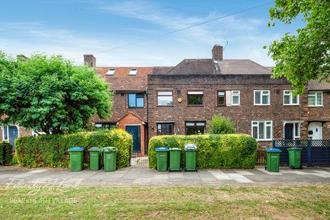 3 bedroom terraced house for sale, Birdbrook Road, London, SE3