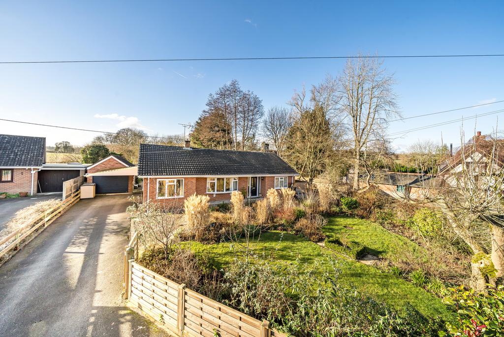 Orleton, Ludlow SY8 3 bed detached bungalow for sale £465,000