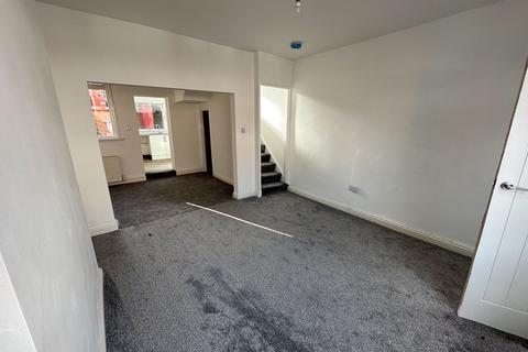 2 bedroom terraced house to rent, Nelson Street, Bishop Auckland, DL14