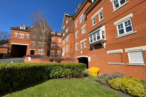 2 bedroom flat for sale, WOKING