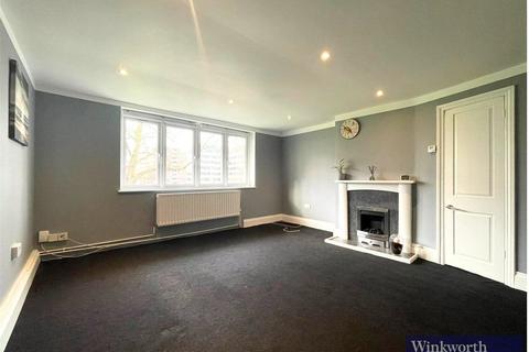 1 bedroom apartment to rent, Cowen Avenue, Harrow, Middlesex, HA2