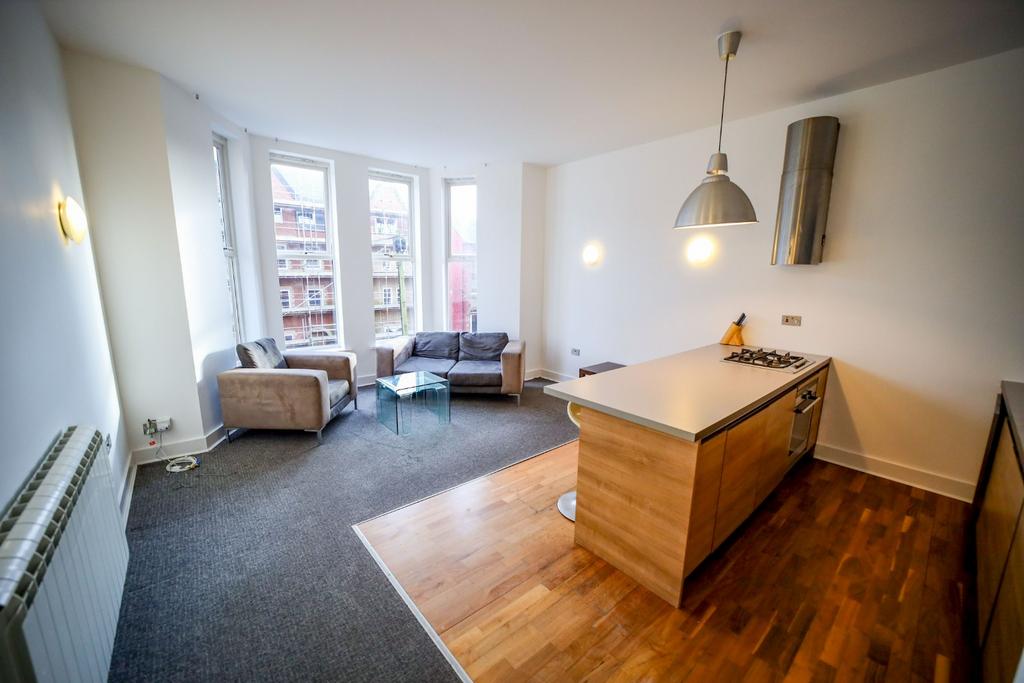 Ivanhoe Road, Aigburth, Liverpool... 2 bed apartment £170,000