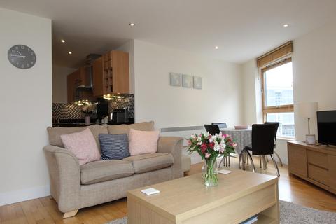 2 bedroom flat to rent - Armouries Way, Leeds, West Yorkshire, UK, LS10