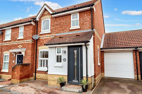 94 Albert Gardens, Church Langley, Harlow, CM17 9QG