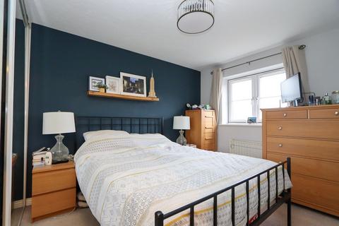 94 Albert Gardens, Church Langley, Harlow, CM17 9QG
