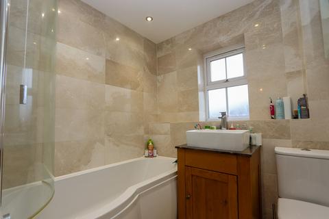 94 Albert Gardens, Church Langley, Harlow, CM17 9QG