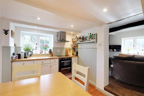 2 bedroom end of terrace house for sale, Plaxdale Green Road, Stansted, Sevenoaks, Kent, TN15