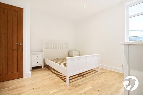 1 bedroom flat to rent, High Street, Bromley, Kent, BR1