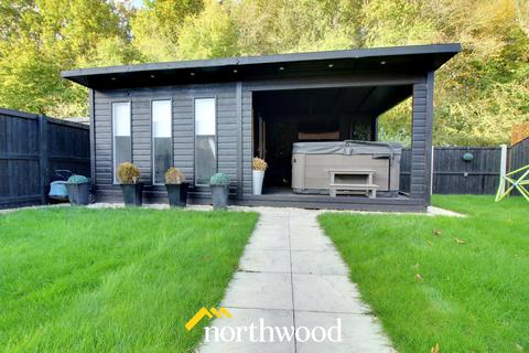 6 Moorings Drive, Thorne, Doncaster, DN8 5FA
