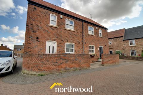 3 bedroom semi-detached house for sale, Rainbow Close, Doncaster DN8