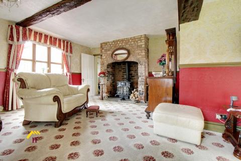 4 bedroom equestrian property for sale, Scunthorpe Road , Doncaster DN8