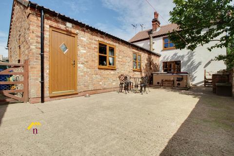 4 bedroom equestrian property for sale, Scunthorpe Road , Doncaster DN8