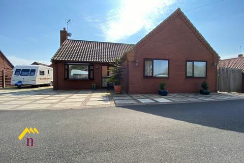 4 bedroom detached bungalow for sale, South End, Doncaster DN8