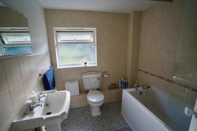Tenterden-drive-ct2-7bj-954109