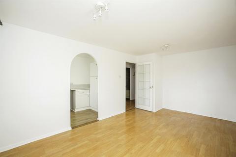 2 bedroom flat for sale, Lewes Close, RM17