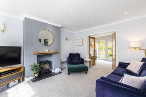 3 bedroom semi-detached house for sale - Easby Close, Ilkley, West Yorkshire, LS29