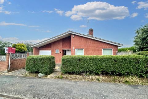 3 bedroom detached bungalow for sale, Downs Walk, Peacehaven BN10