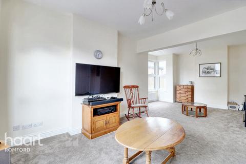 7 Princes Road, Romford, RM1 2SR