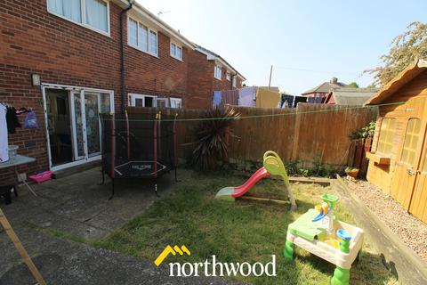2 bedroom semi-detached house for sale, Hornsby Road, Doncaster DN3