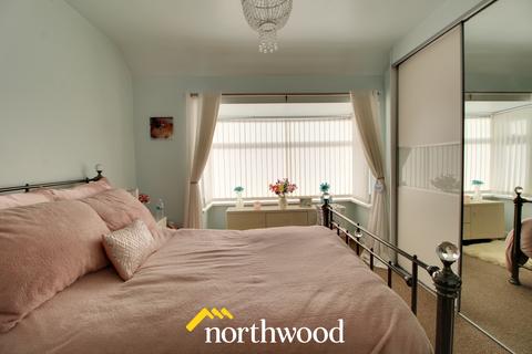 3 bedroom semi-detached house for sale - Pamela Drive, Doncaster DN4