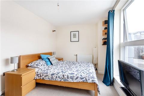 2 bedroom apartment for sale, Singer Mews, London, SW4