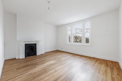 4 bedroom apartment to rent - Chiswick High Road, Chiswick, W4