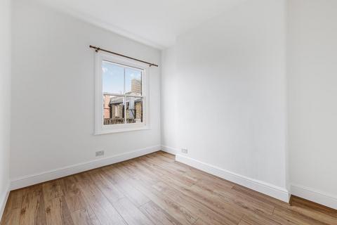 4 bedroom apartment to rent - Chiswick High Road, Chiswick, W4