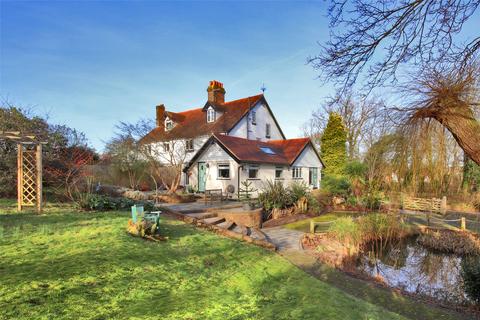 4 bedroom semi-detached house for sale, Beales Lane, Northiam, Rye, East Sussex, TN31