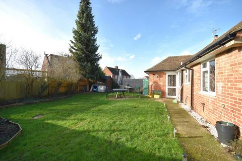 2 bedroom bungalow to rent, Isis Way, Bourne End, Buckinghamshire, SL8