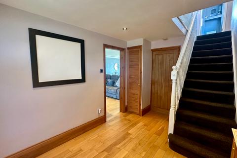 3 bedroom semi-detached house for sale, Kenmoor Way, Chapel Park, Newcastle upon Tyne, NE5