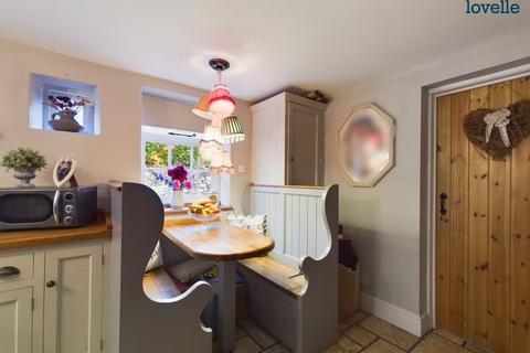 5 Beck Hill, Tealby, Market Rasen, LN8 3XS