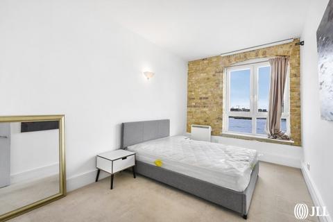 2 bedroom flat to rent, Cubitt Wharf, London E14