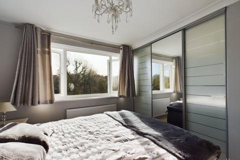 88 Ladygrove, Croydon, CR0 9LT