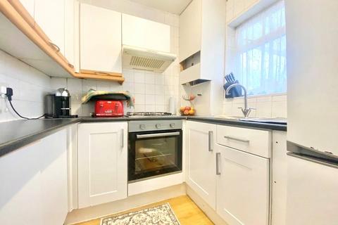 2 bedroom apartment to rent, Powder Mill Lane, Twickenham, TW2