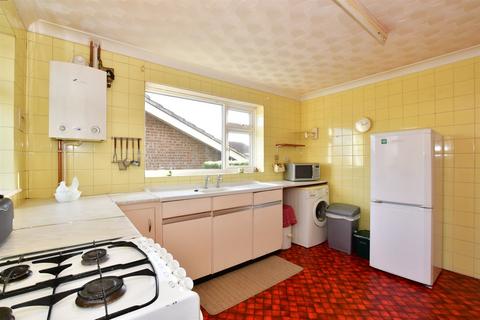 2 bedroom detached bungalow for sale, Everard Close, Freshwater, Isle of Wight