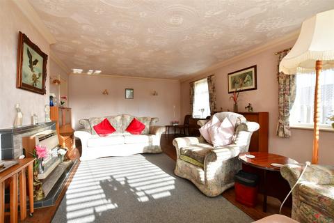 2 bedroom detached bungalow for sale, Everard Close, Freshwater, Isle of Wight