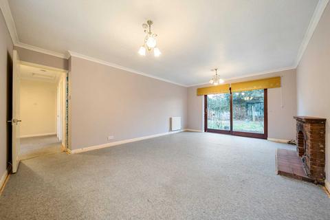 12 Ilex Close, Sonning Common, Reading, RG4 9LG