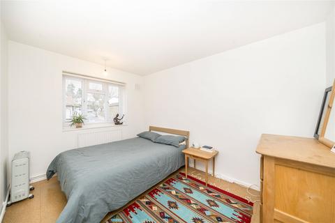 2 bedroom apartment for sale, Greatfield Close, Brockley, SE4