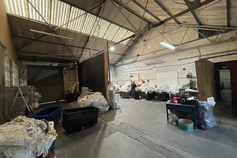 Warehouse to rent, Rucom House, Wharf Road, Tyseley, Birmingham, B11 2DX