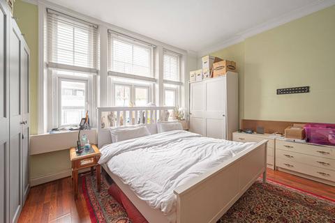 Canfield Gardens, South Hampstead, London, NW6