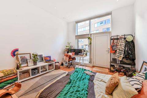 Studio for sale, Queensland Road, Islington, London, N7