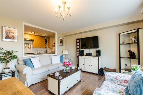 2 bedroom flat for sale - (30% Share) David Hewitt House, Watts Grove, Bow, London, E3