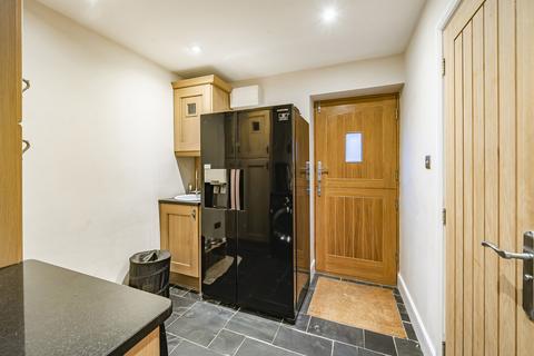 Beechwood Chase Grove, Waltham Chase, Southampton, SO32 2LF
